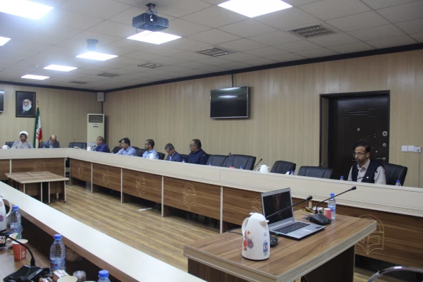 برگزاری نشست تبیینی وهم اندیشی با کانون بسیج اساتید دانشگاه فرهنگیان هرمزگان وهمکاری امور بانوان دانشگاه فرهنگیان 8