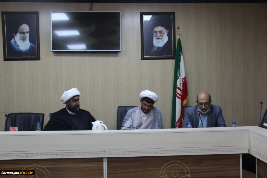 برگزاری نشست تبیینی وهم اندیشی با کانون بسیج اساتید دانشگاه فرهنگیان هرمزگان وهمکاری امور بانوان دانشگاه فرهنگیان 13