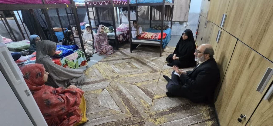  بازدید سرپرست دانشگاه فرهنگیان هرمزگان از خوابگاههای پردیس فاطمه الزهرا و زینب کبری و پیگیری مسایل و مشکلات آنها 7