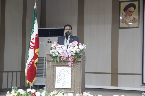برگزاری جلسه توجهی و تبیینی ویژه دانشجویان ورودی ۱۴۰۴ در دانشگاه فرهنگیان هرمزگان 3