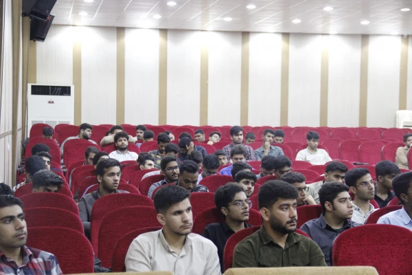 برگزاری جلسه توجهی و تبیینی ویژه دانشجویان ورودی ۱۴۰۴ در دانشگاه فرهنگیان هرمزگان 5