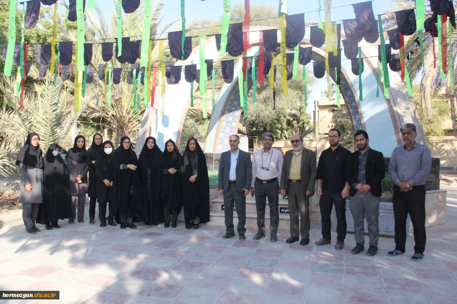 عطرافشانی از مزار شهید گمنام  14