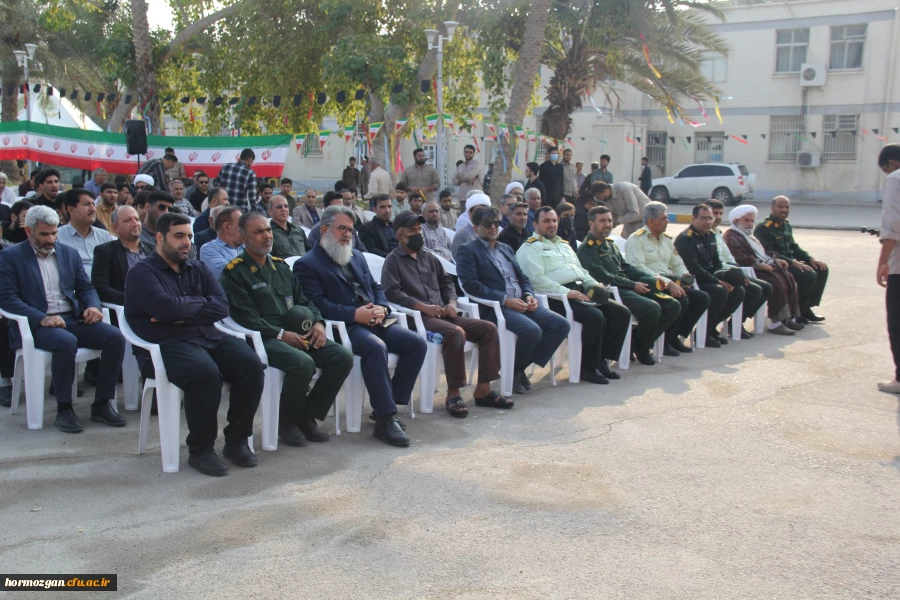 در۱۳ آذرماه، دانشگاه فرهنگیان هرمزگان ، پردیس شهید بهشتی  میزبان بوی عطر شهادت شد. 22