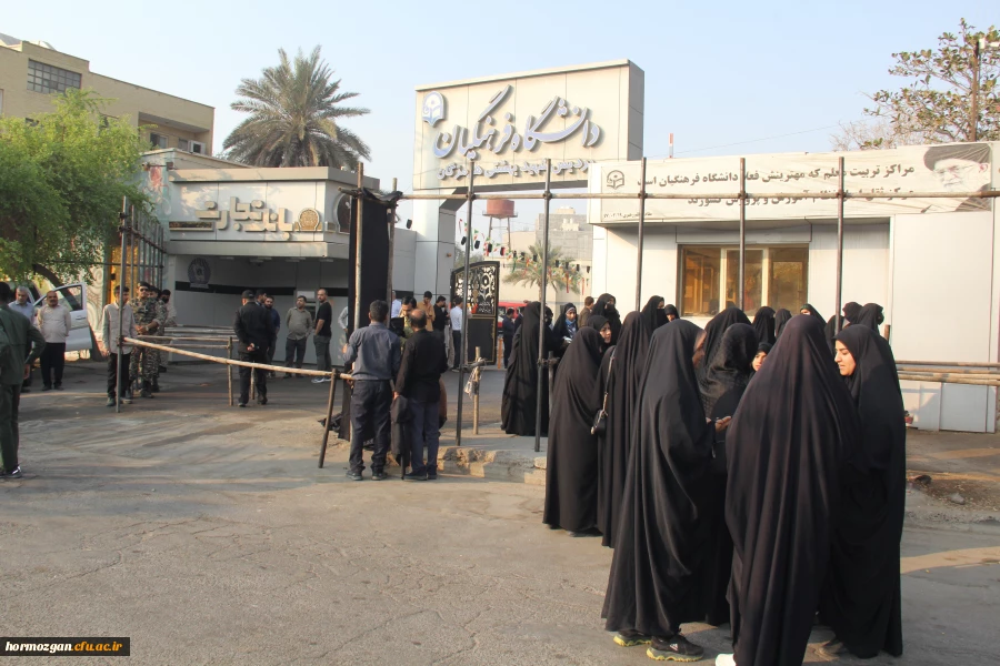 در۱۳ آذرماه، دانشگاه فرهنگیان هرمزگان ، پردیس شهید بهشتی  میزبان بوی عطر شهادت شد. 30