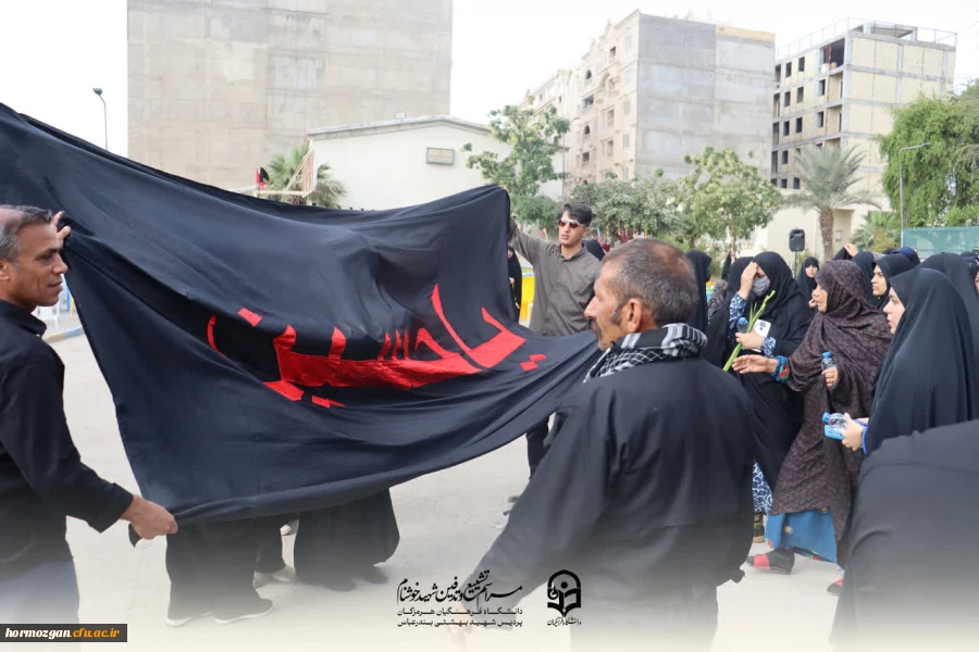 در۱۳ آذرماه، دانشگاه فرهنگیان هرمزگان ، پردیس شهید بهشتی  میزبان بوی عطر شهادت شد. 100