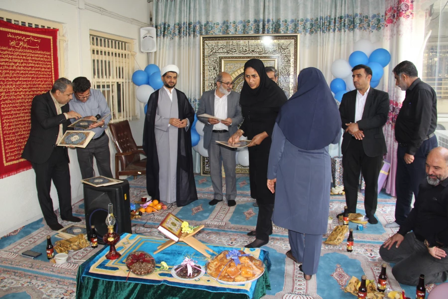 تجلیل از بانوان دانشگاه فرهنگیان هرمزگان به مناسبت میلاد حضرت زهرا(س) و روز زن 4