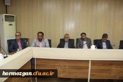 نهاد نمایندگی مقام معظم رهبری  در دانشگاه های استان  هرمزگان  با همکاری سازمان بسیج اساتید استان هرمزگان پیش اجلاس مهدویت و انقلاب اسلامی با موضوع 