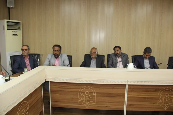 نهاد نمایندگی مقام معظم رهبری  در دانشگاه های استان  هرمزگان  با همکاری سازمان بسیج اساتید استان هرمزگان پیش اجلاس مهدویت و انقلاب اسلامی با موضوع "نقش خانواده درظهوروایجاد تمدن اسلامی با رویکرد ظرفیت های انقلاب اسلامی"  8