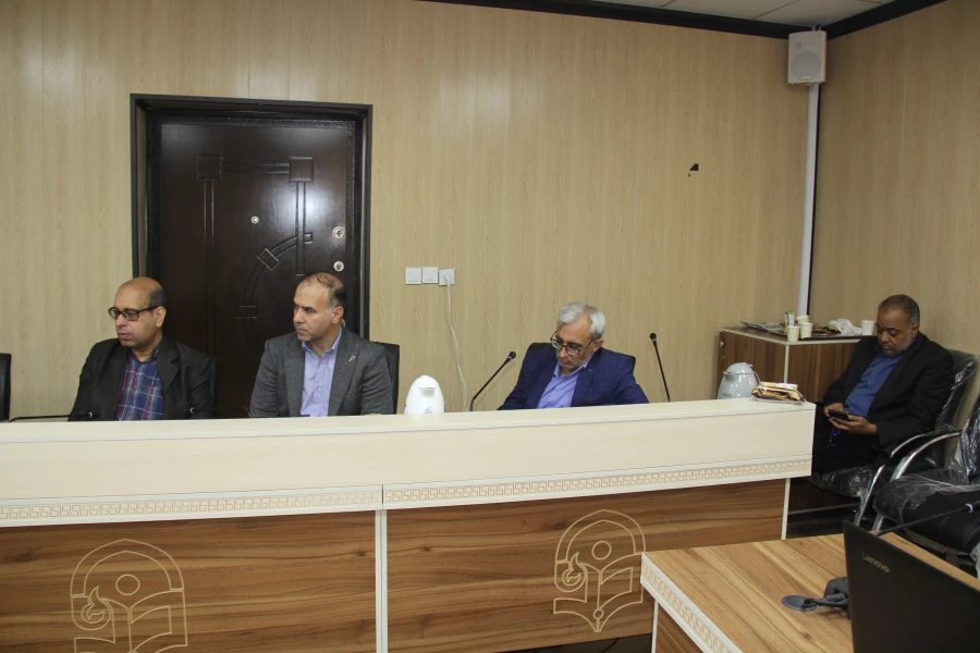 نهاد نمایندگی مقام معظم رهبری  در دانشگاه های استان  هرمزگان  با همکاری سازمان بسیج اساتید استان هرمزگان پیش اجلاس مهدویت و انقلاب اسلامی با موضوع "نقش خانواده درظهوروایجاد تمدن اسلامی با رویکرد ظرفیت های انقلاب اسلامی"  10