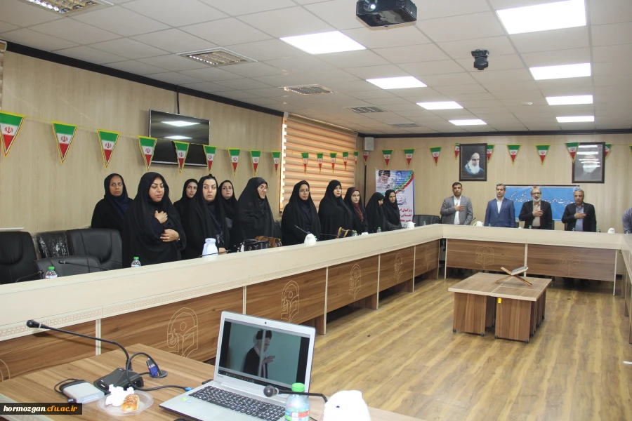برگزاری جلسه شورای اداری دانشگاه فرهنگیان هرمزگان به مناسبت دهه مبارک فجر  2