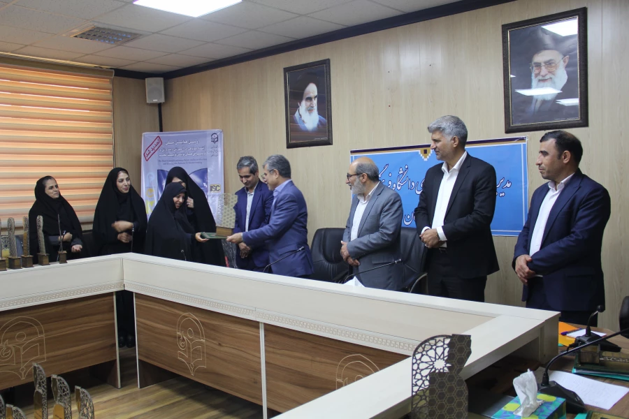 آیین اختتامیه اولین همایش ملی «آینده پژوهی در آموزش و پرورش؛ ترسیم افق های نوین تربیت معلم» 35