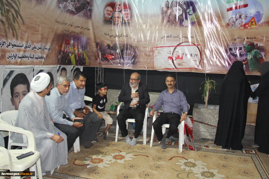 حضور پرشور فرهنگیان هرمزگان در موکب شهدای مدرسه شجره طیبه میناب 20